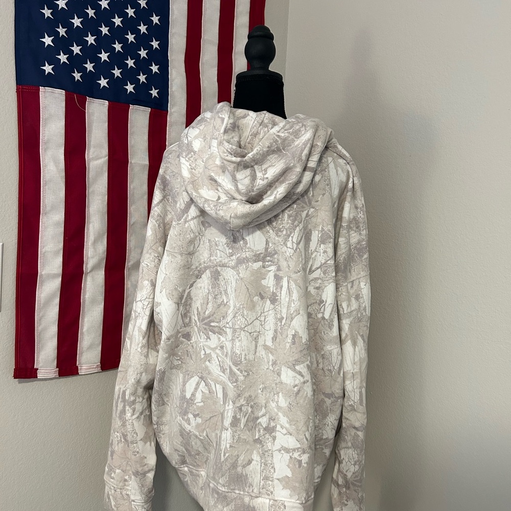 Camouflage Hollister Hoodie - Picture 2 of 2